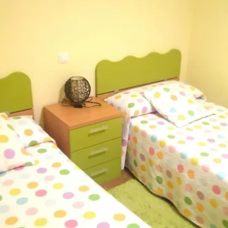 Vistas Al Mar Con Terraza Y Piscina Primera Linea *